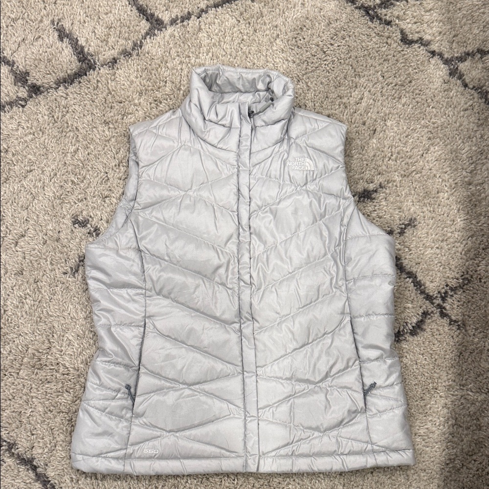 The North Face Women's Light Gray Quilted Vest